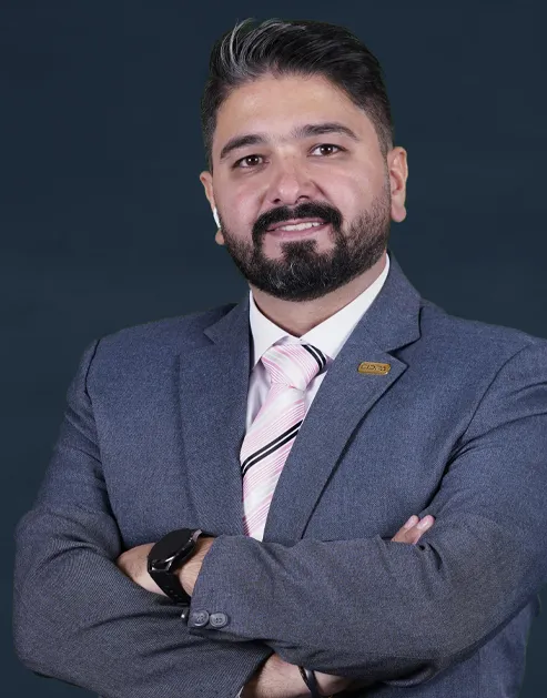 پروتزیست  محمدامین قربانیان