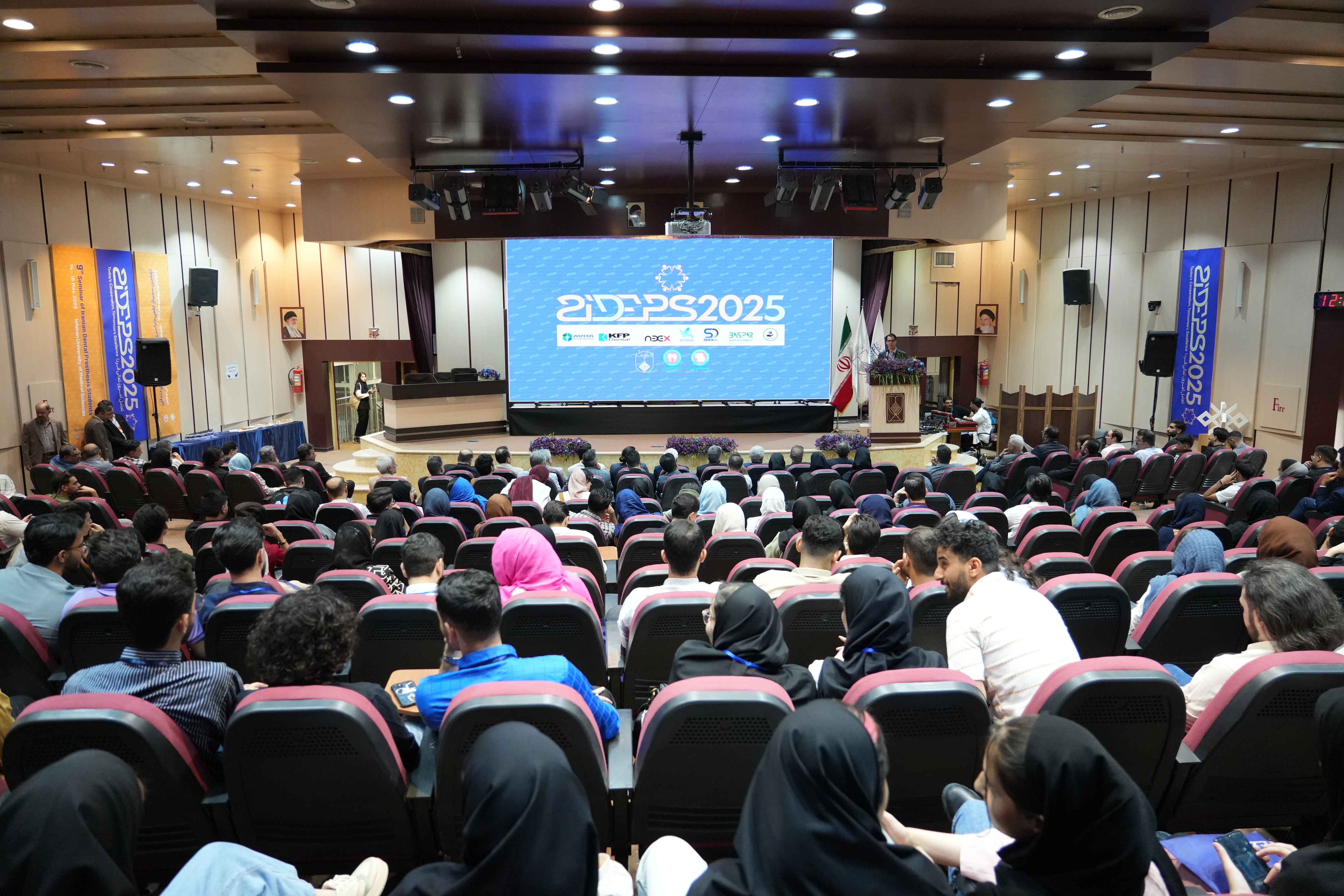 گزارش تصویری نهمین سمینار دانشجویی پروتز دندان- بخش 2