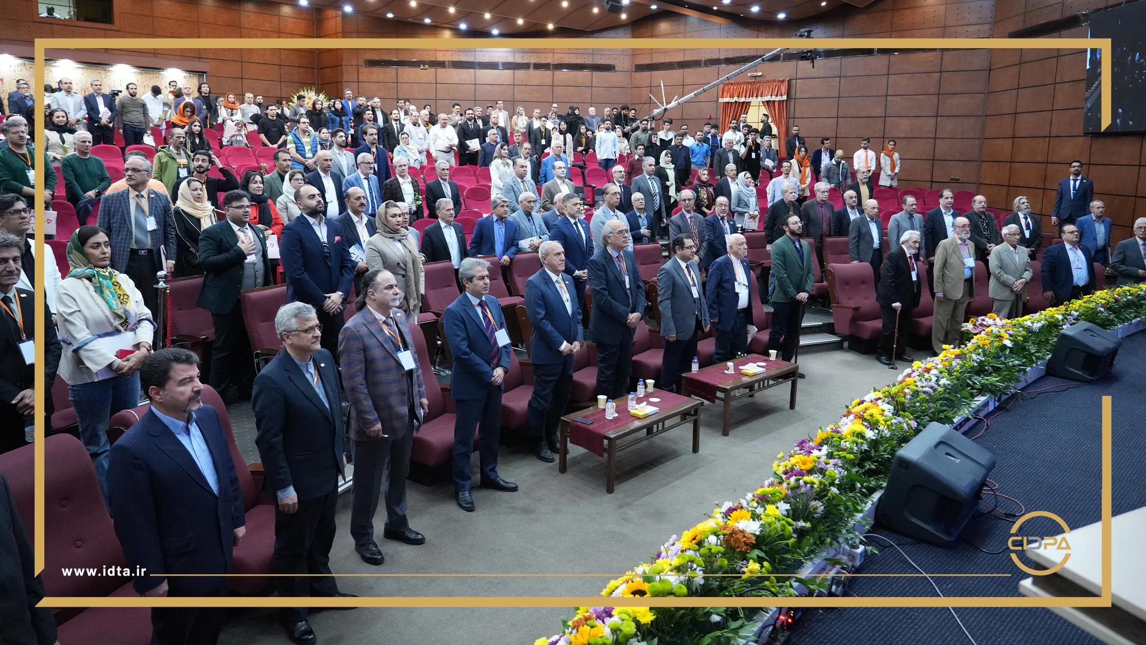 گزارش تصویری آیین افتتاحیه 31 امین کنگره علمی جامعه دندان سازان ایران