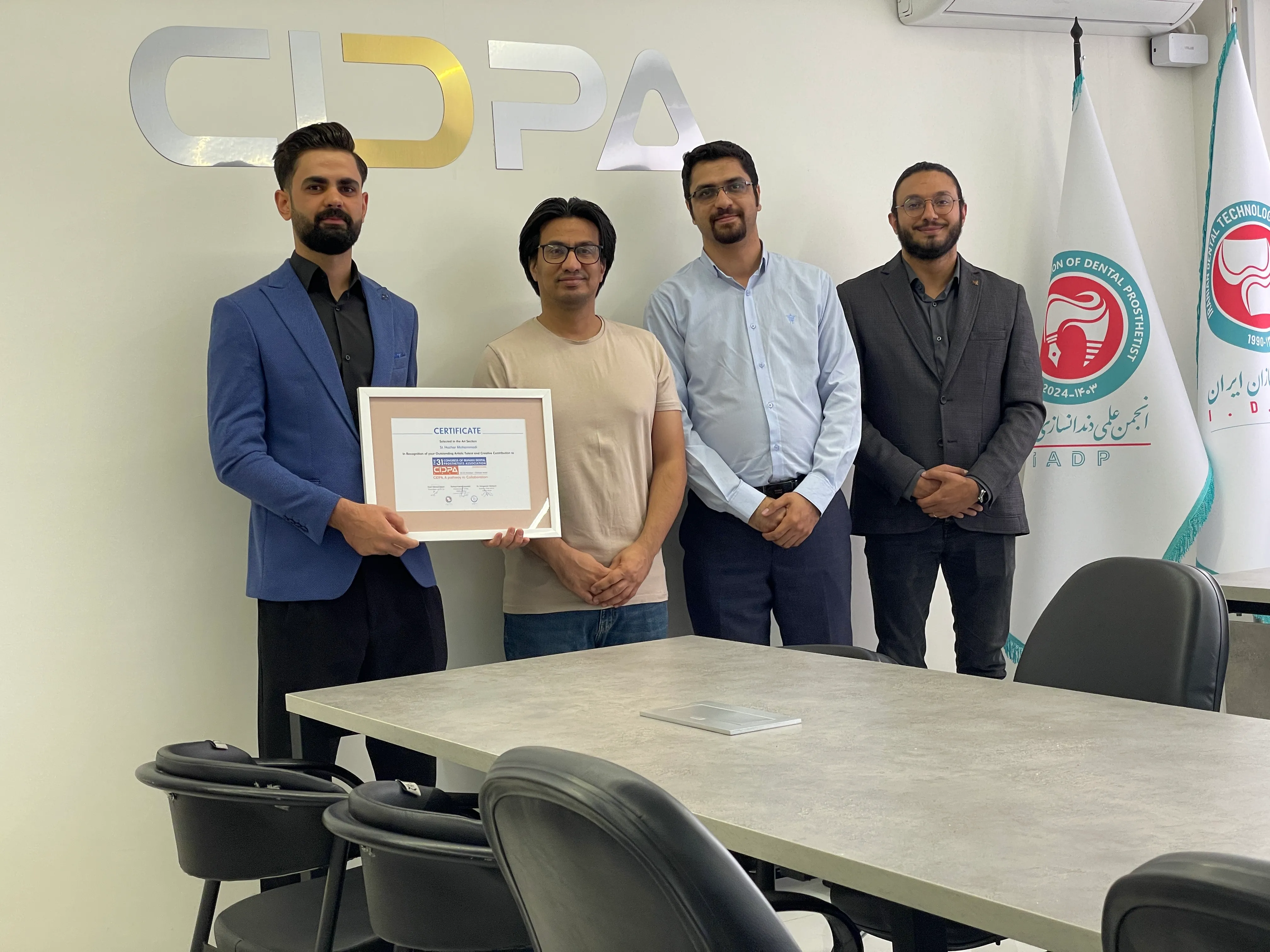 تقدیر از برگزیدگان جشنواره هنری کنگره سیدپا ۲۰۲۴ و تجلیل از تیم اجرایی نشست‌های صنفی